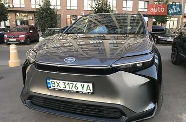 Позашляховик / Кросовер Toyota bZ4X 2024 в Києві