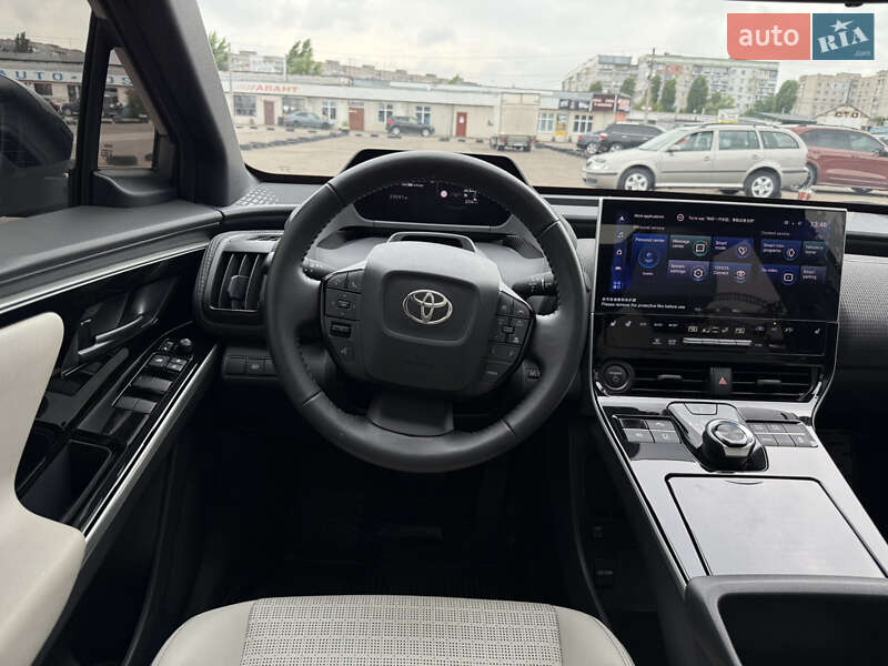 Позашляховик / Кросовер Toyota bZ4X 2023 в Черкасах