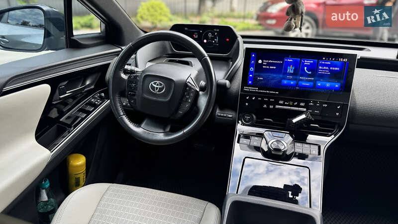Внедорожник / Кроссовер Toyota bZ4X 2023 в Днепре