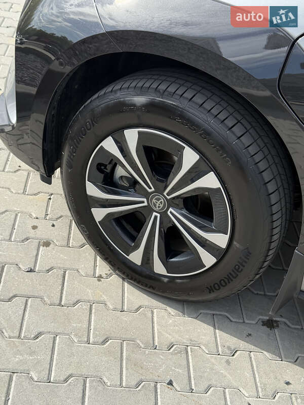 Внедорожник / Кроссовер Toyota bZ4X 2022 в Львове