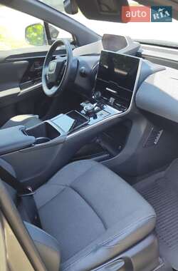 Внедорожник / Кроссовер Toyota bZ4X 2022 в 