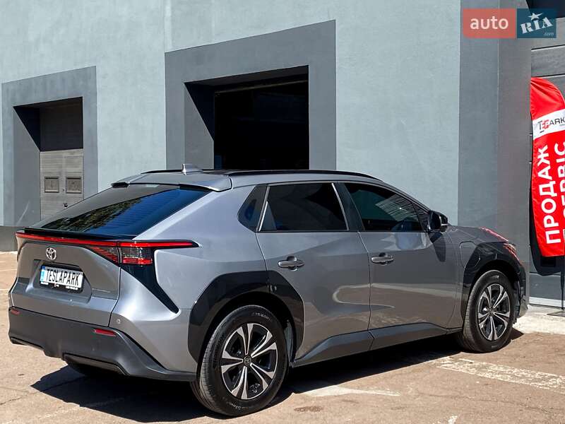 Внедорожник / Кроссовер Toyota bZ4X 2022 в Киеве фото 10 Внедорожник / Кроссовер Toyota bZ4X 2022 в Киеве