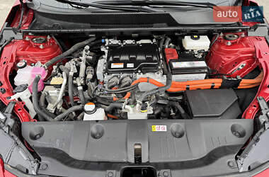 Внедорожник / Кроссовер Toyota bZ4X 2024 в 
