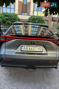 Внедорожник / Кроссовер Toyota bZ4X 2022 в 