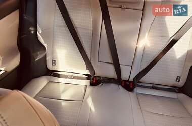 Позашляховик / Кросовер Toyota bZ4X 2023 в 
