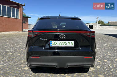 Внедорожник / Кроссовер Toyota bZ4X 2022 в 