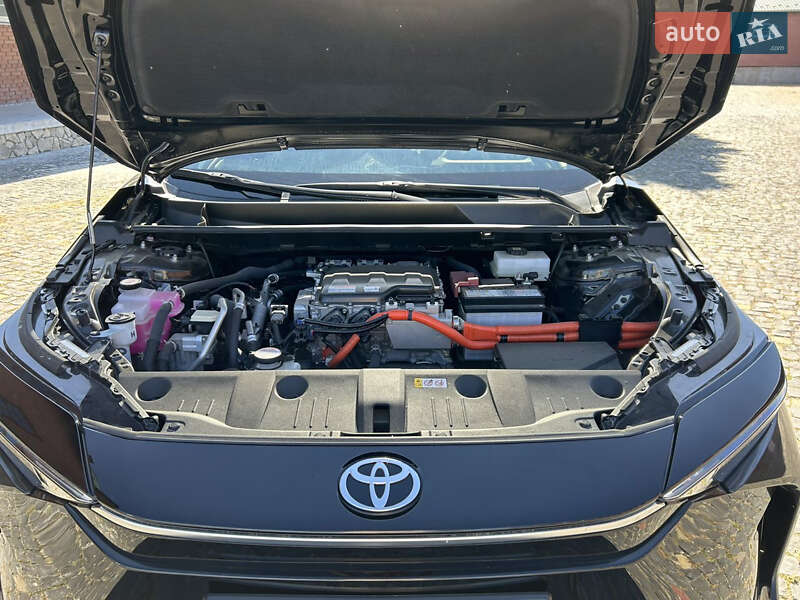 Внедорожник / Кроссовер Toyota bZ4X 2022 в Дунаевцах фото 32 Внедорожник / Кроссовер Toyota bZ4X 2022 в Дунаевцах