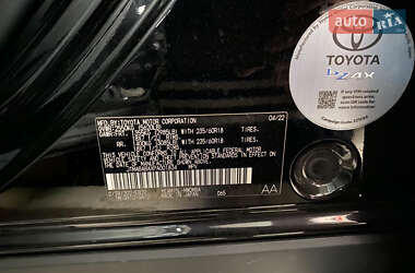 Внедорожник / Кроссовер Toyota bZ4X 2022 в 