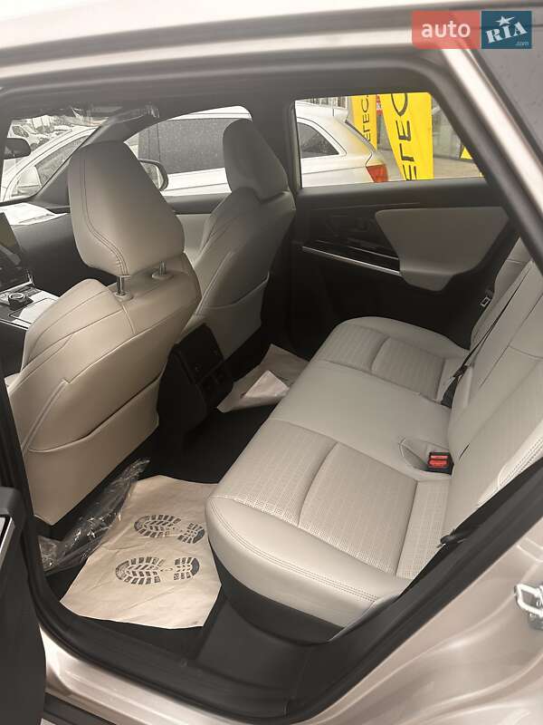 Внедорожник / Кроссовер Toyota bZ4X 2024 в Львове