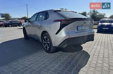 Внедорожник / Кроссовер Toyota bZ4X 2025 в 