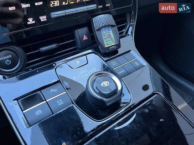 Внедорожник / Кроссовер Toyota bZ4X 2023 в Киеве