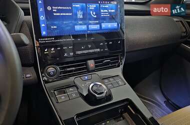 Внедорожник / Кроссовер Toyota bZ4X 2023 в 