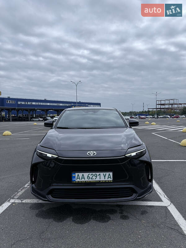 Позашляховик / Кросовер Toyota bZ4X 2022 в Києві фото 2 Позашляховик / Кросовер Toyota bZ4X 2022 в Києві