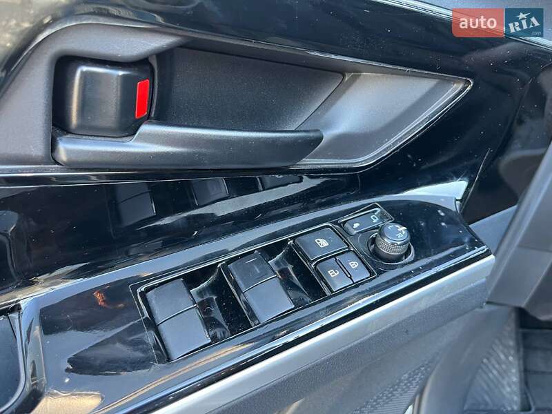 Позашляховик / Кросовер Toyota bZ4X 2023 в Києві фото 16 Позашляховик / Кросовер Toyota bZ4X 2023 в Києві