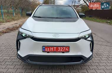 Внедорожник / Кроссовер Toyota bZ4X 2023 в Луцке
