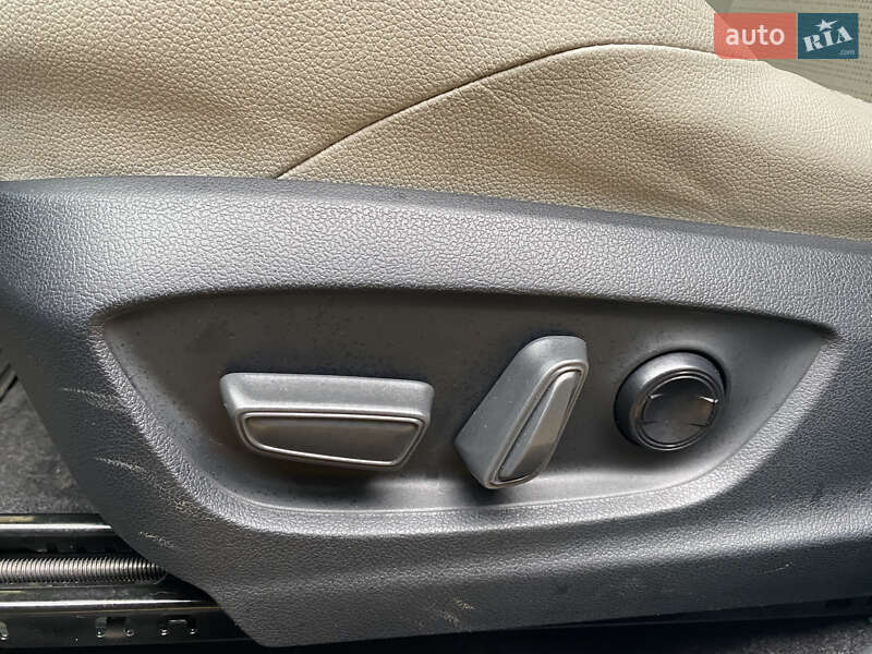 Позашляховик / Кросовер Toyota bZ4X 2022 в Харкові