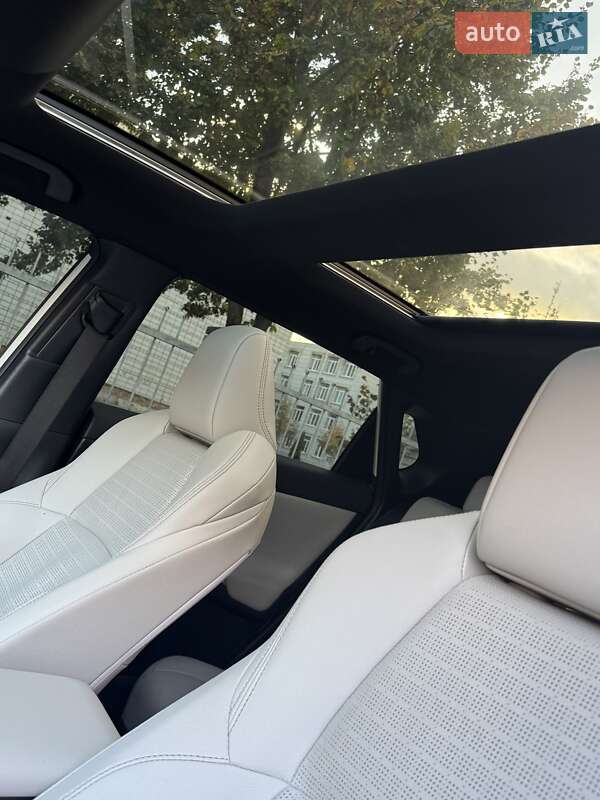 Внедорожник / Кроссовер Toyota bZ4X 2022 в Белой Церкви