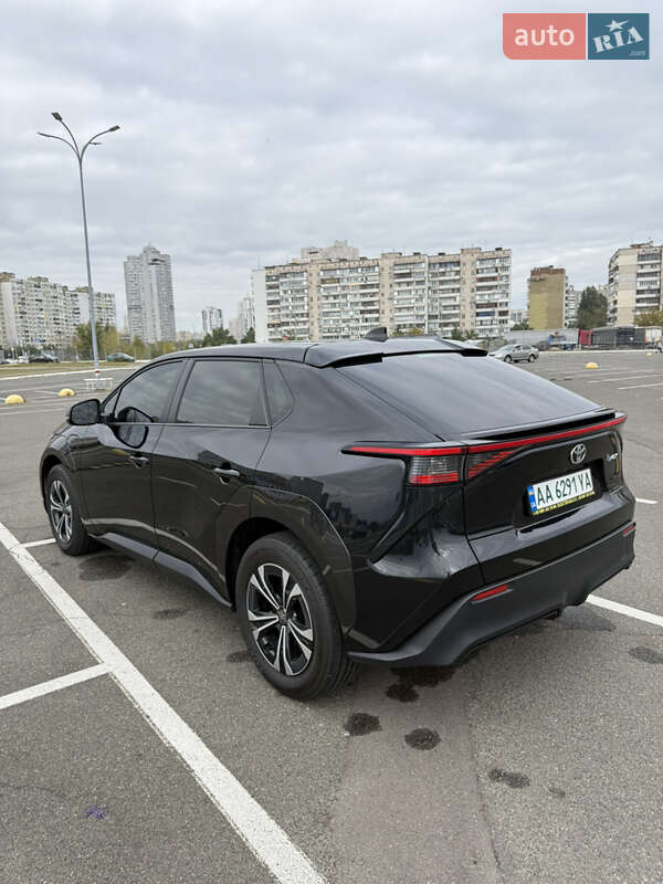 Позашляховик / Кросовер Toyota bZ4X 2022 в Києві фото 5 Позашляховик / Кросовер Toyota bZ4X 2022 в Києві