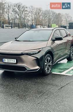 Позашляховик / Кросовер Toyota bZ4X 2022 в Полтаві