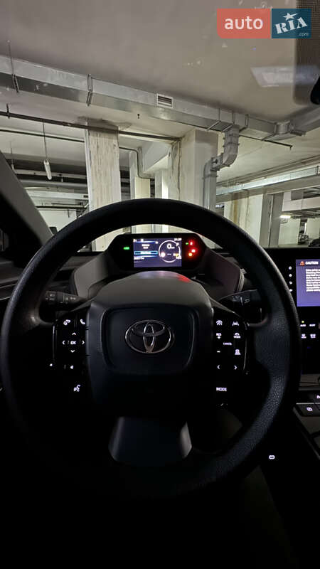 Внедорожник / Кроссовер Toyota bZ4X 2022 в Киеве фото 13 Внедорожник / Кроссовер Toyota bZ4X 2022 в Киеве