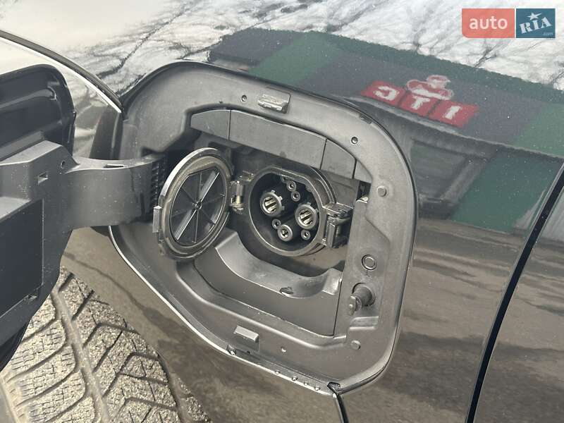 Внедорожник / Кроссовер Toyota bZ4X 2022 в Киеве