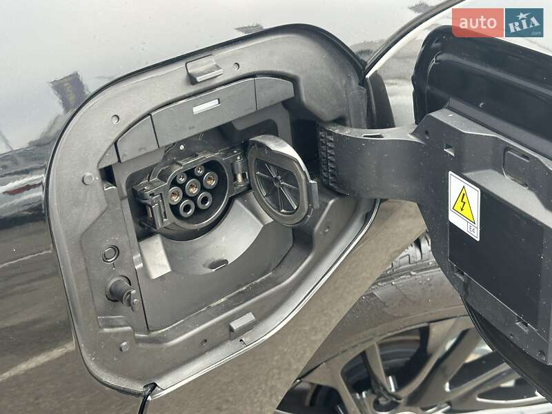 Внедорожник / Кроссовер Toyota bZ4X 2022 в Киеве