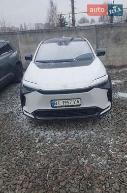 Внедорожник / Кроссовер Toyota bZ4X 2022 в Харькове