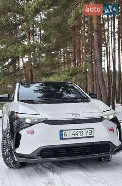 Внедорожник / Кроссовер Toyota bZ4X 2024 в Киеве