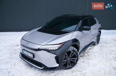 Внедорожник / Кроссовер Toyota bZ4X 2023 в Киеве