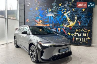 Позашляховик / Кросовер Toyota bZ4X 2023 в Одесі