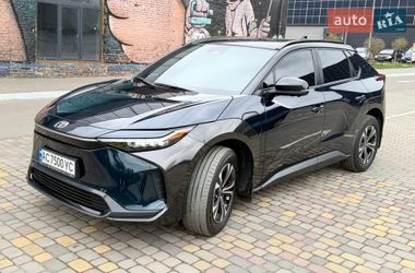 Внедорожник / Кроссовер Toyota bZ4X 2023 в Луцке