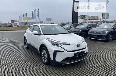 Внедорожник / Кроссовер Toyota C-HR EV 2022 в Львове