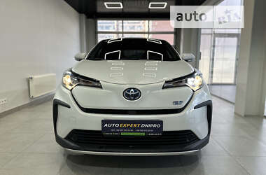 Позашляховик / Кросовер Toyota C-HR EV 2022 в Дніпрі