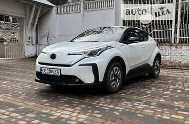 Позашляховик / Кросовер Toyota C-HR EV 2022 в Чернівцях