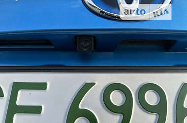 Позашляховик / Кросовер Toyota C-HR EV 2021 в Чернівцях