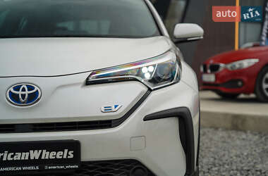 Внедорожник / Кроссовер Toyota C-HR EV 2021 в 