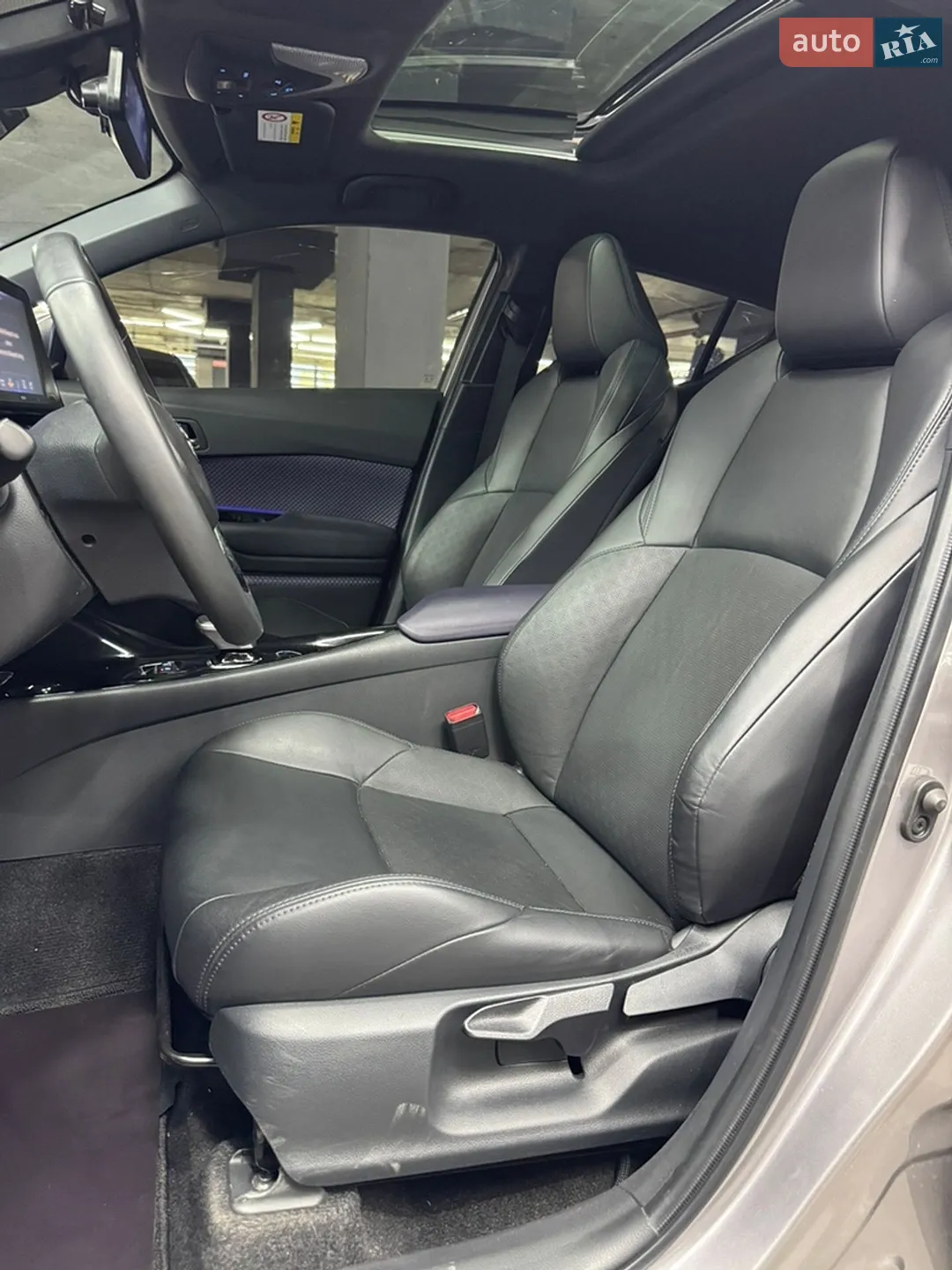 2021 Toyota C-HR - мініатюра 22