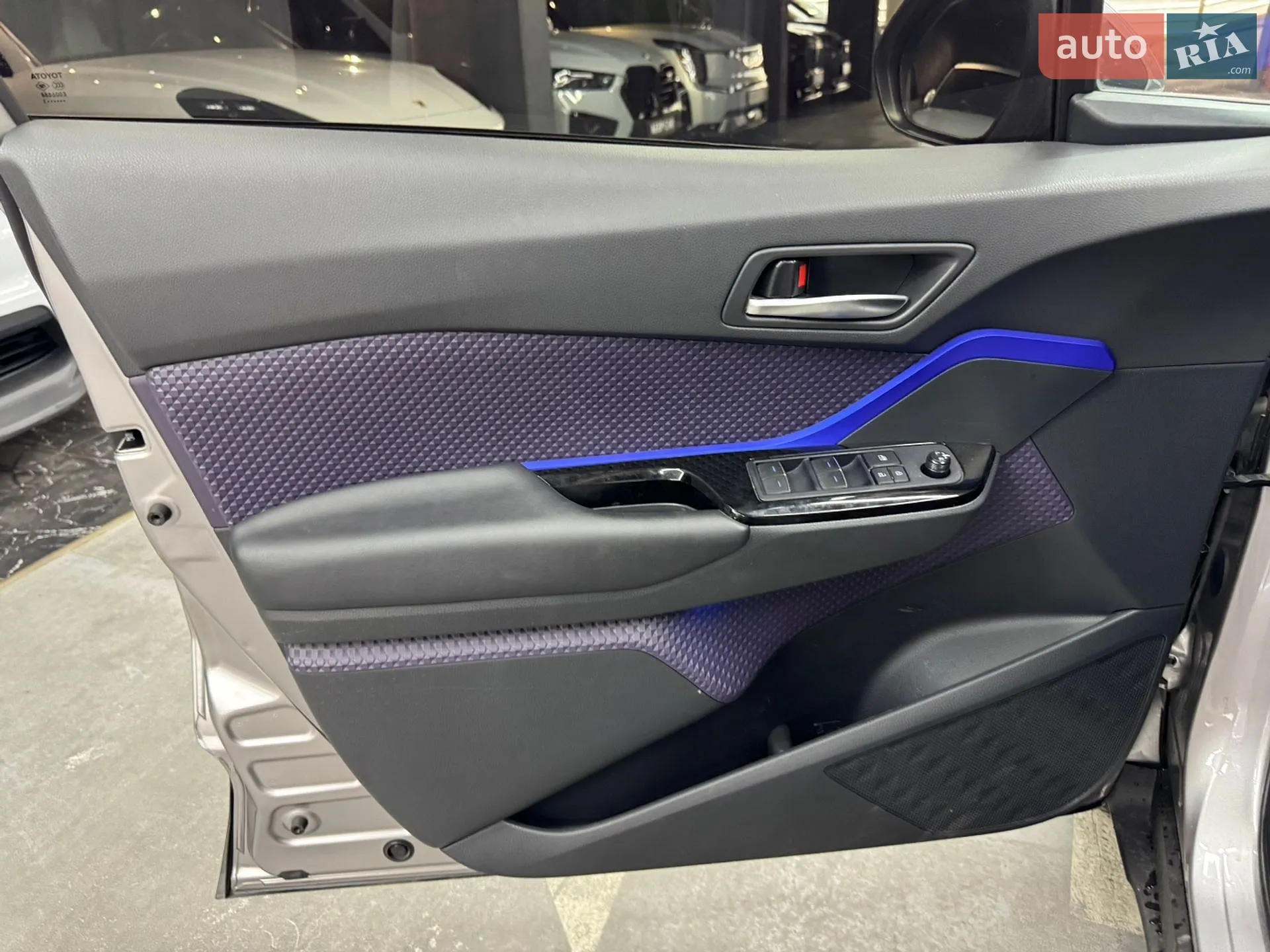 2021 Toyota C-HR - мініатюра 20
