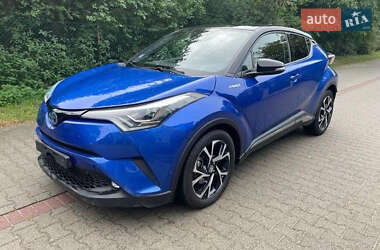 Позашляховик / Кросовер Toyota C-HR 2019 в Луцьку