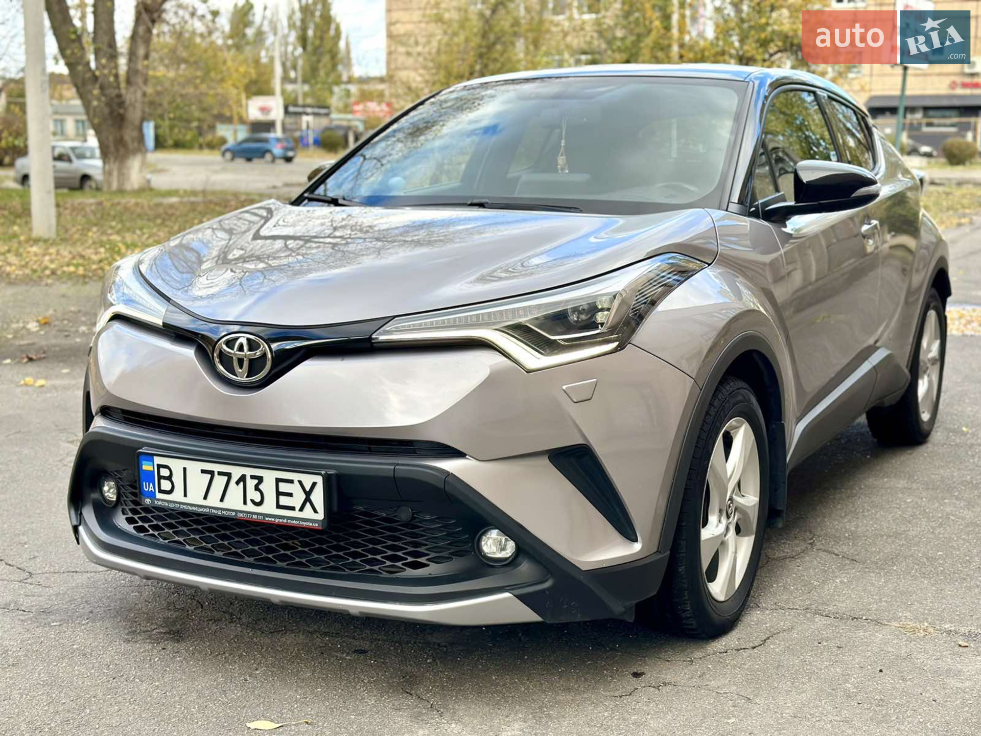 2016 Toyota C-HR - мініатюра 4