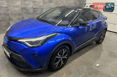 Внедорожник / Кроссовер Toyota C-HR 2020 в Киеве