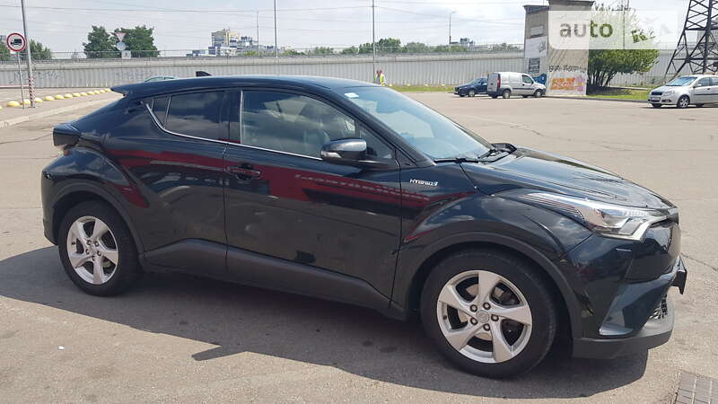Toyota C-HR 2017