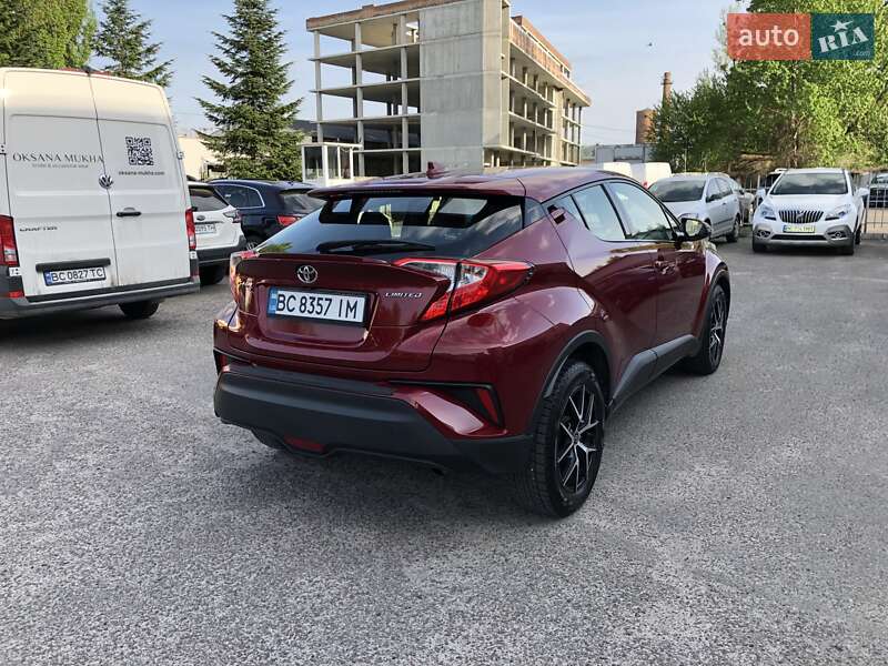 Позашляховик / Кросовер Toyota C-HR 2019 в Львові