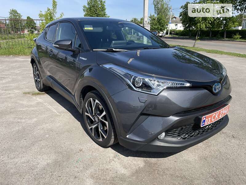 Внедорожник / Кроссовер Toyota C-HR 2018 в Житомире