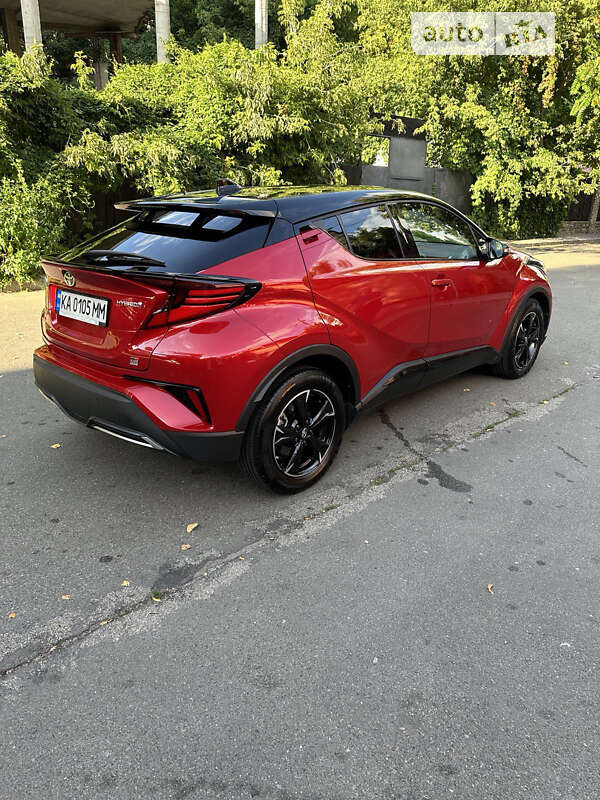 Внедорожник / Кроссовер Toyota C-HR 2022 в Киеве
