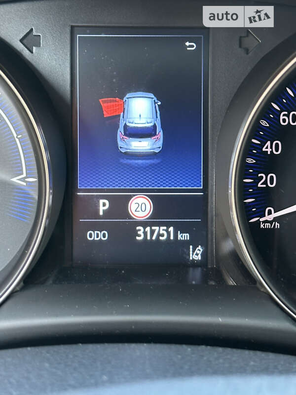 Внедорожник / Кроссовер Toyota C-HR 2022 в Киеве