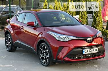 Позашляховик / Кросовер Toyota C-HR 2020 в Черкасах