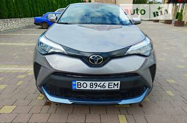 Позашляховик / Кросовер Toyota C-HR 2020 в Тернополі