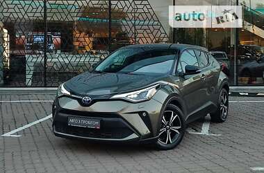 Внедорожник / Кроссовер Toyota C-HR 2021 в Киеве