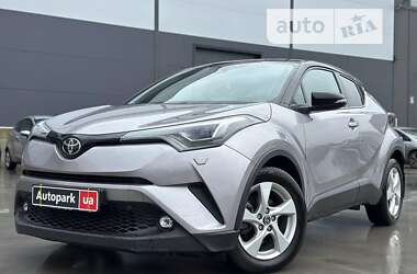 Внедорожник / Кроссовер Toyota C-HR 2018 в Львове